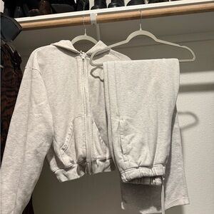 SKIMS XXS TOP SMALL BOTTOMS Cozy Gray Hoodie and Sweatpants Set